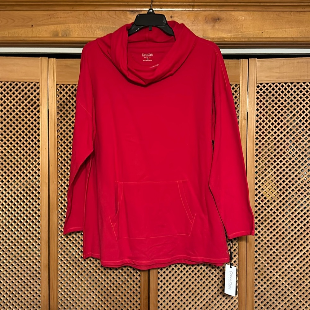Women’s Calvin Klein Performance Cowl Neck Top in RED 2X. (539)